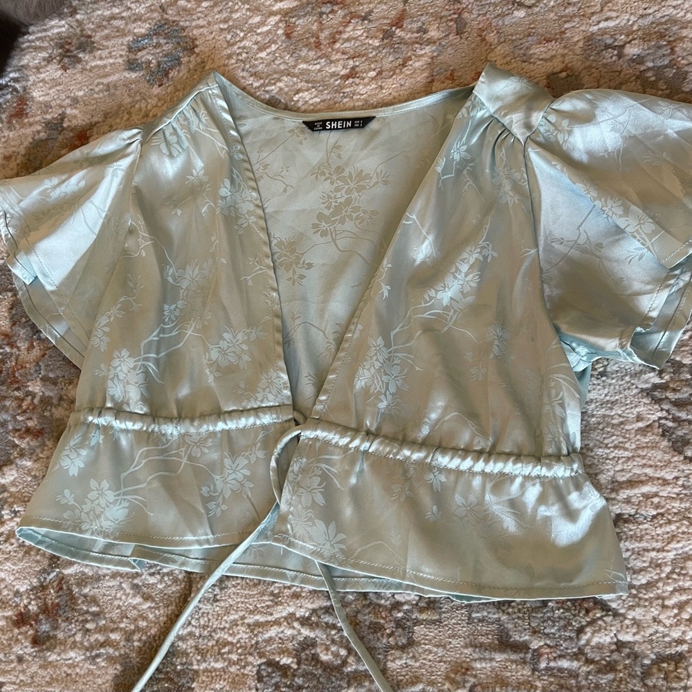 SHEIN Green Puff Sleeve Wrap Blouse